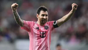 مدرب إنتر ميامي: ميسي لاعب يفوق الوصف