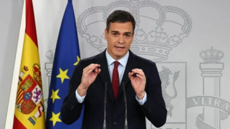 سانشيز: المغرب ليس مسؤولاً عن تدفق المهاجرين إلى سبتة سانشيز: المغرب ليس مسؤولاً عن تدفق المهاجرين إلى سبتة