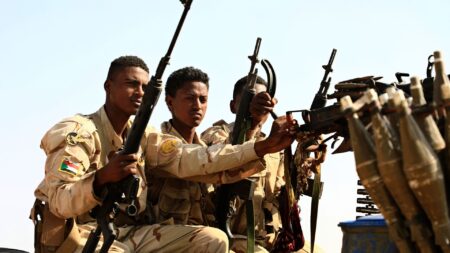 كيف يمكن لبريطانيا المساهمة في وقف نزاع غالباً ما يتم تجاهله