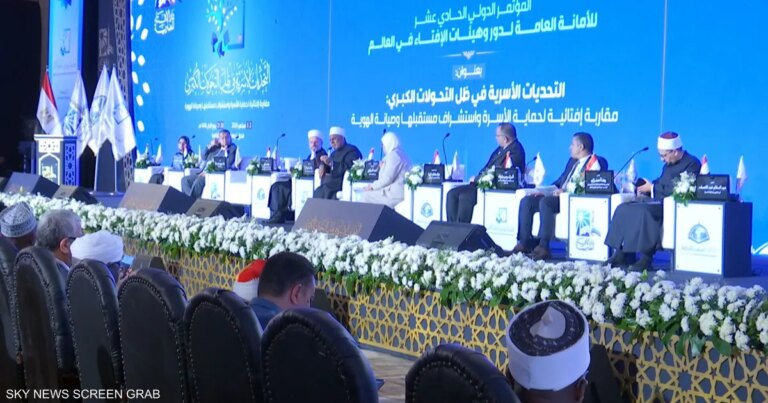 حصين وسكن: جهود هيئات الإفتاء في مواجهة التطرف الرقمي