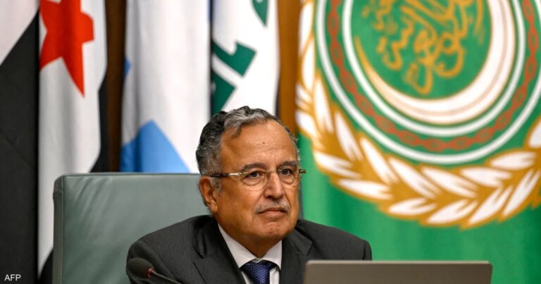 نبيل فهمي: استهداف الأراضي والمنشآت العربية أمر مرفوض