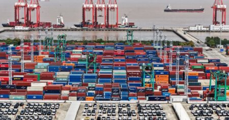نمو صادرات الصين بنسبة 25% في أغسطس بدعم من قطاع التكنولوجيا نمو صادرات الصين بنسبة 25% في أغسطس بدعم من قطاع التكنولوجيا