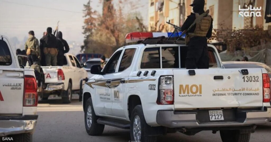 السلطات السورية تعتقل 9 طيارين سابقين بتهم ارتكاب جرائم حرب السلطات السورية تعتقل 9 طيارين سابقين بتهم ارتكاب جرائم حرب
