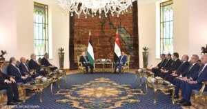 موقف مصر الثابت من تهجير سكان غزة يتصدر مباحثات السيسي مجدداً