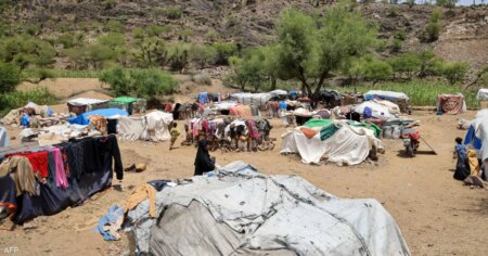 تقرير: أعداد النازحين في اليمن تتصاعد منذ بدء العمليات العسكرية