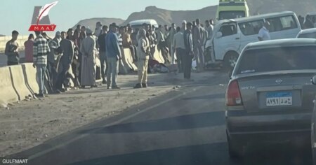مصرع وإصابة عدد من الأشخاص في تصادم شاحنة بعدة سيارات بالجيزة