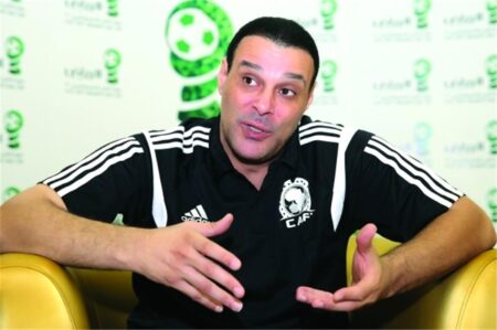 عصام عبد الفتاح يطالب بالصبر ويؤكد: لن أسمح بالمواءمات في التحكيم المصري