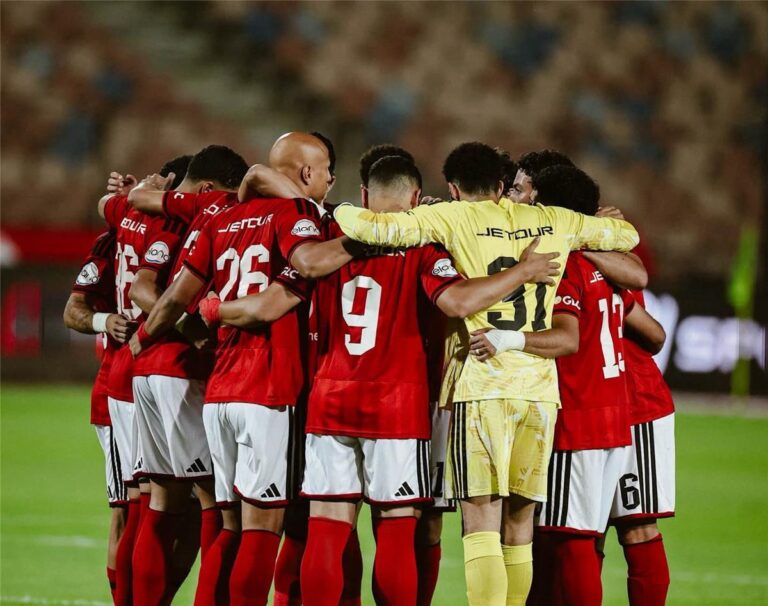 الأهلي يواجه أبو قير للأسمدة في الدوري المصري سعياً لتصحيح المسار