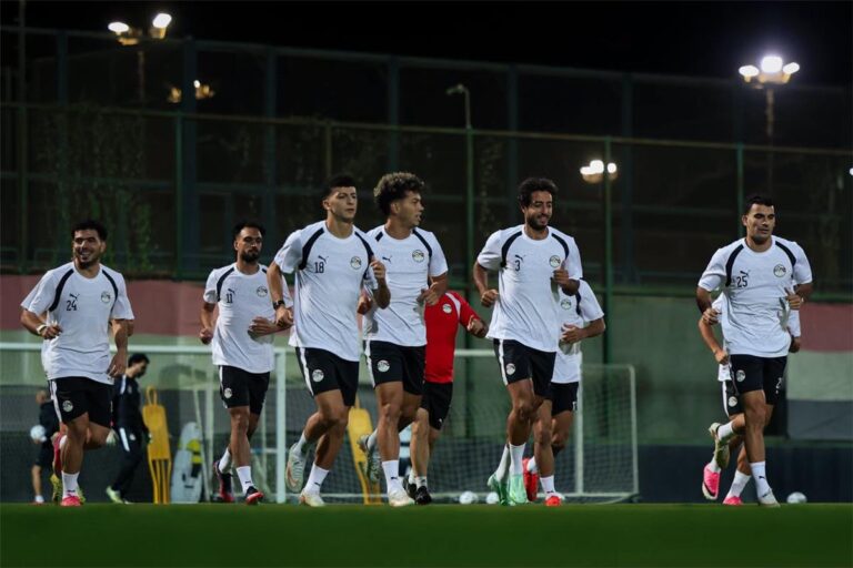 منتخب مصر يختتم تدريباته بجمل فنية وتقسيمة استعدادًا لمواجهة أنجولا في تصفيات أمم إفريقيا