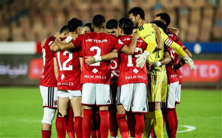 استبعاد لاعب الأهلي من حسابات الحسين عموتة