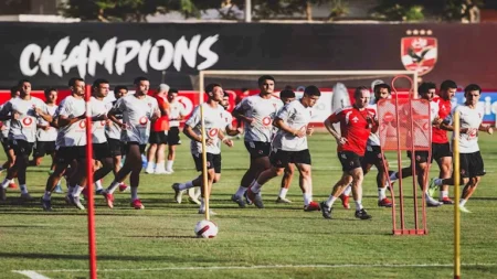 عموتة يعلن قائمة الأهلي لمواجهة أبو قير للأسمدة في الدوري بغياب ياسر وعلي محمود