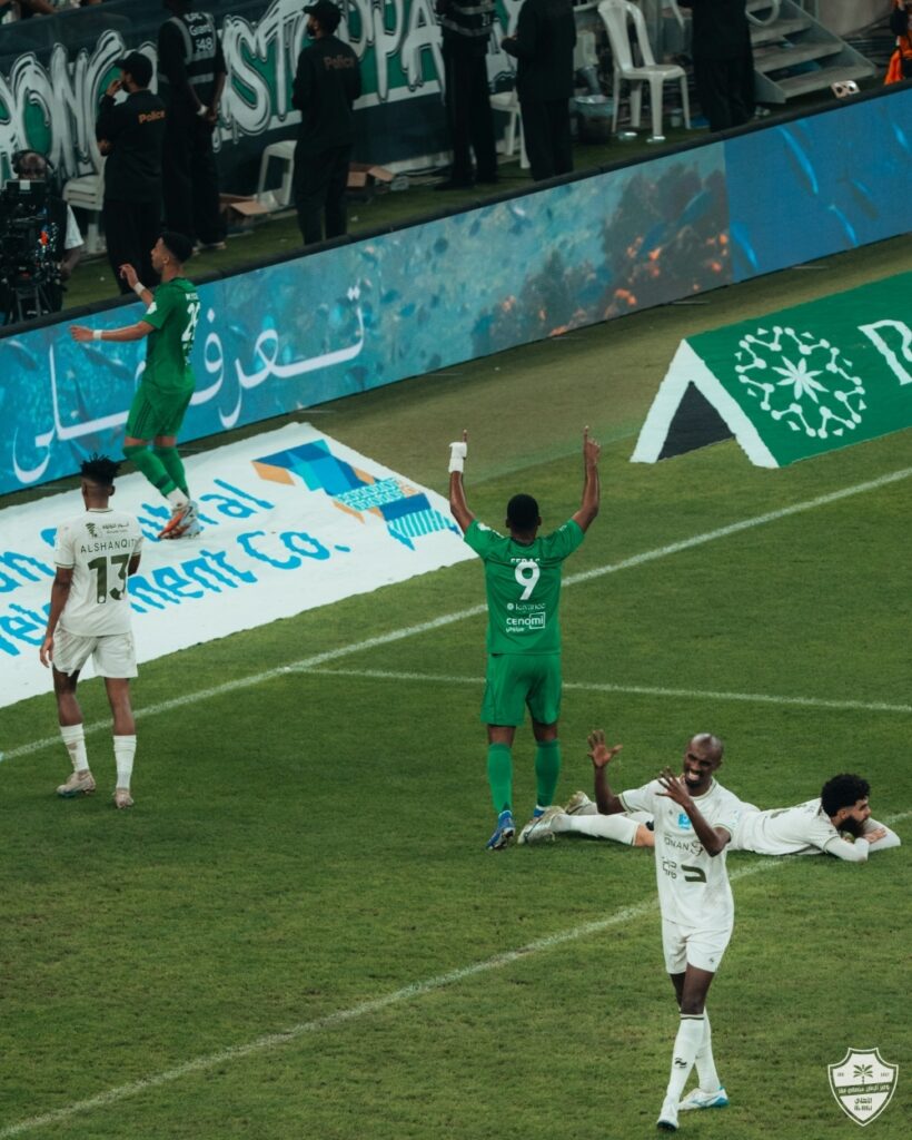 طاقم تحكيم مباراة الأهلي والحزم في دوري روشن السعودي طاقم تحكيم مباراة الأهلي والحزم في دوري روشن السعودي