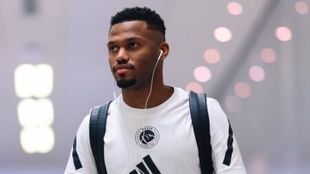 النصر يفقد خدمات أيمن يحيى 14 يوماً بسبب الإصابة النصر يفقد خدمات أيمن يحيى 14 يوماً بسبب الإصابة