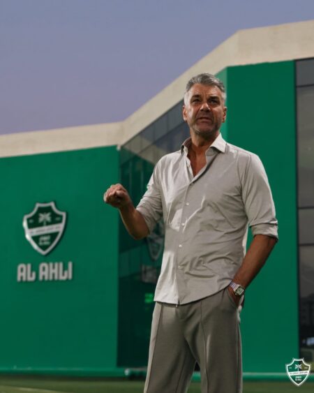 الأهلي يحسم موقفه من رحيل مارينو بوسيتش عن تدريب الفريق الأهلي يحسم موقفه من رحيل مارينو بوسيتش عن تدريب الفريق
