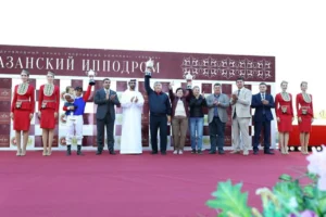 فوسخود تيرسك يتوج بلقب كأس رئيس الدولة للخيول العربية