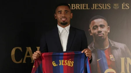 رسمياً.. برشلونة يعلن ضم جابرييل جيسوس حتى عام 2029