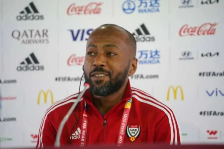 إسماعيل مطر مرشح للانضمام إلى الجهاز الفني للمنتخب الإماراتي إسماعيل مطر مرشح للانضمام إلى الجهاز الفني للمنتخب الإماراتي
