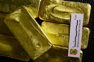 استقرار أسعار الذهب بانتظار صدور تقرير الوظائف الأمريكية