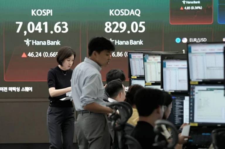 تراجع جماعي لأسواق آسيا وهبوط الأسهم اليابانية متأثرة بارتفاع أسعار النفط