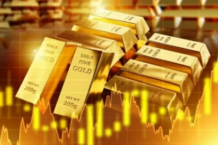 الذهب يواصل مكاسبه عقب صدور بيانات التضخم الأمريكية