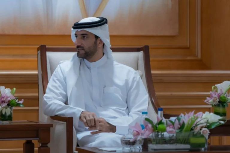 سلطان بن أحمد يشيد بجهود تعزيز المنظومة المالية وتطوير السجل الائتماني سلطان بن أحمد يشيد بجهود تعزيز المنظومة المالية وتطوير السجل الائتماني