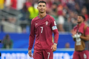 رونالدو على رأس قائمة البرتغال في دوري الأمم الأوروبية