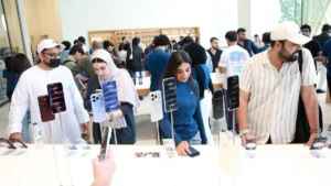 إقبال عالمي واسع على هواتف آيفون 18 الجديدة