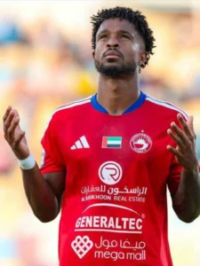 ديني بورغيس: الملك سيستعيد ابتسامته مجدداً