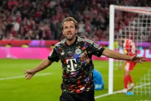 هاري كين يدخل تاريخ البوندسليغا كأسرع لاعب يسجل 100 هدف