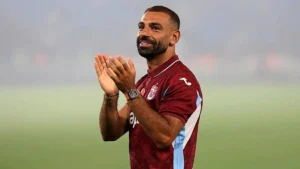 محمد صلاح يقود فريقه للفوز بثنائية وتمريرة حاسمة في مواجهة طرابزون وغلطة سراي