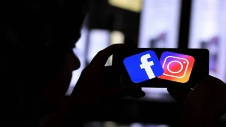 عطل تقني يضرب فيسبوك وإنستغرام وسط شكاوى آلاف المستخدمين
