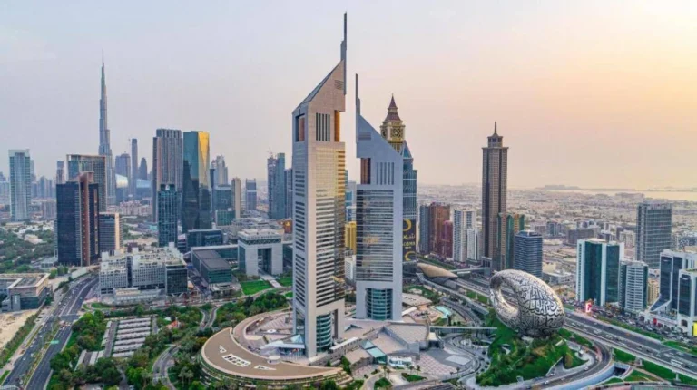 قفزة في أسعار فنادق دبي بنسبة 65% خلال أكتوبر بدعم من نمو الطلب قفزة في أسعار فنادق دبي بنسبة 65% خلال أكتوبر بدعم من نمو الطلب