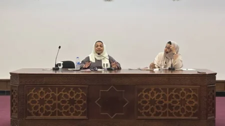 عائشة سلطان: المقال الصحفي توأم القصة القصيرة