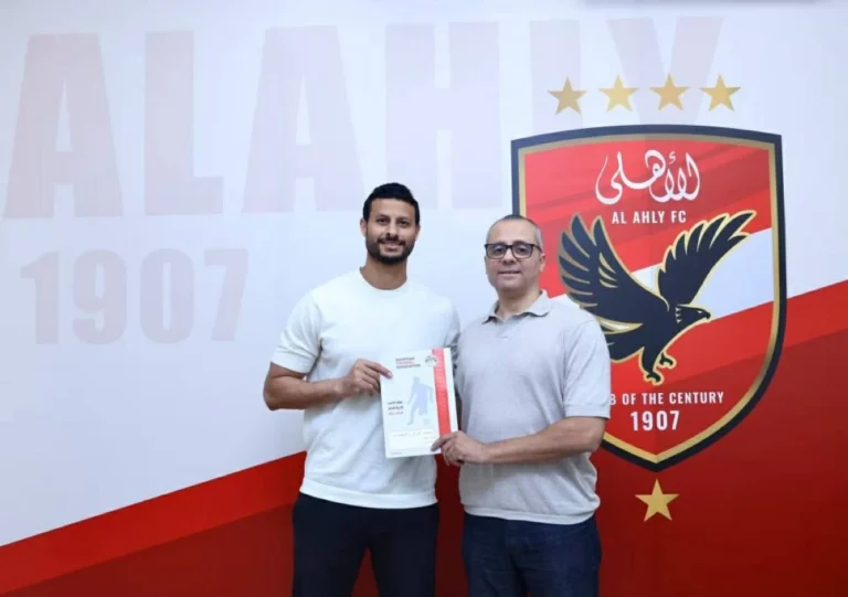 الأهلي المصري يجدد عقد محمد الشناوي حتى عام 2028