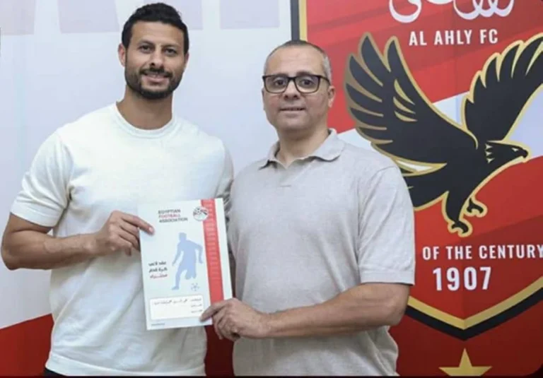 الأهلي يجدد عقد محمد الشناوي حتى 2028 عقب أزمة تصريحاته مع حسام حسن