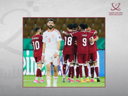 المنتخب القطري يتغلب على نظيره البحريني بهدفين في خليجي 27 المنتخب القطري يتغلب على نظيره البحريني بهدفين في خليجي 27