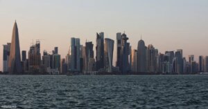 وصول وفد إيراني إلى الدوحة برفقة مفاوضين قطريين