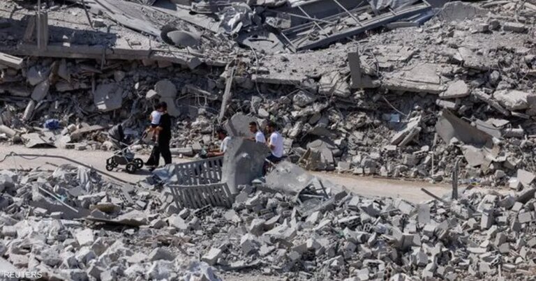 جيش الاحتلال الإسرائيلي يفجر منازل ويقصف بلدات في جنوب لبنان