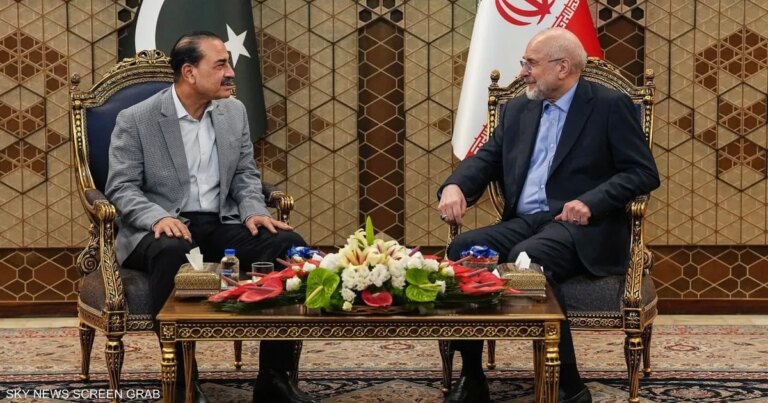 اجتماع ثلاثي في طهران يجمع السعودية وتركيا وباكستان