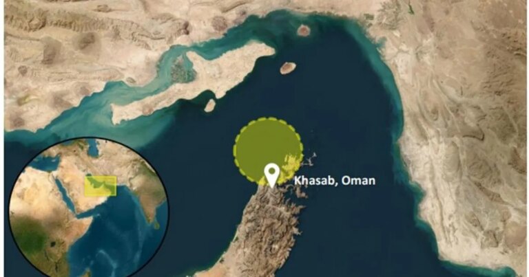 غرق مركب شراعي جراء حادث أمني في مضيق هرمز