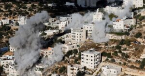 الاحتلال يهدم منازل في الخليل ويُهجّر آلاف الفلسطينيين