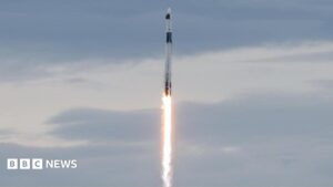 سبيس إكس تطلق رحلة مأهولة إلى محطة الفضاء الدولية