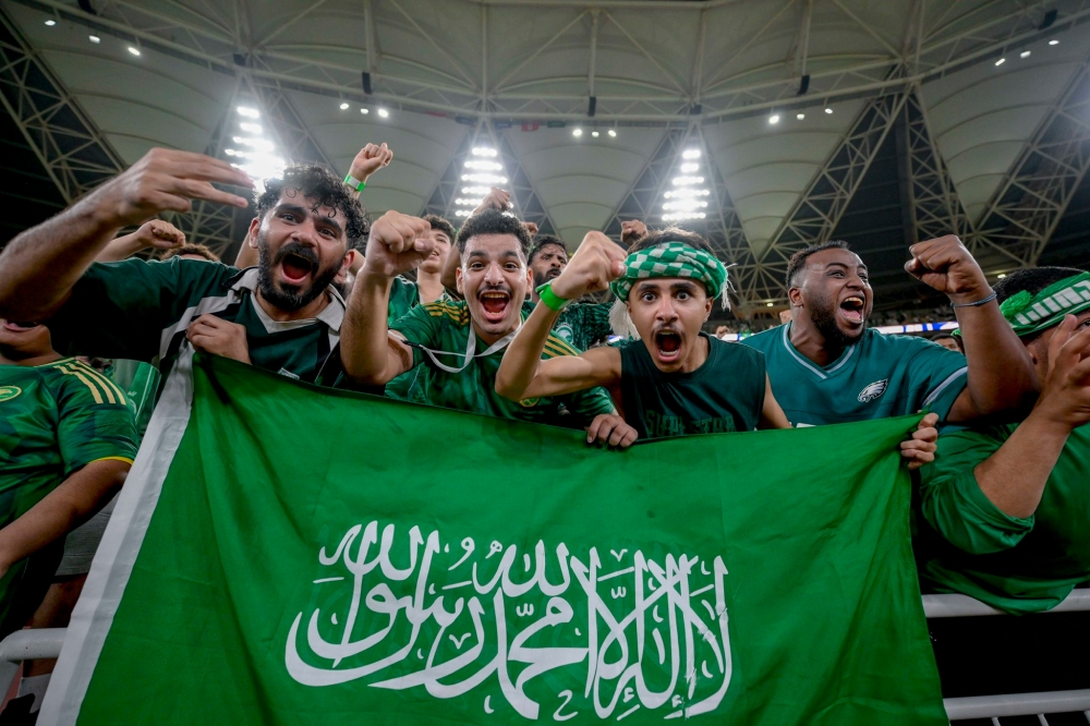 نفاد تذاكر مدرجات المنتخب السعودي قبل مواجهة قطر في نصف نهائي خليجي 27 نفاد تذاكر مدرجات المنتخب السعودي قبل مواجهة قطر في نصف نهائي خليجي 27