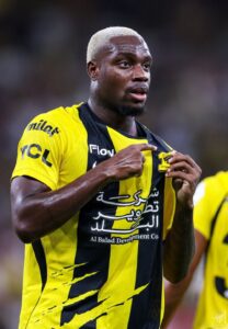 مصادر اتحادية تحسم موقف جورج إلينيخينا من مواجهة الهلال والاتحاد