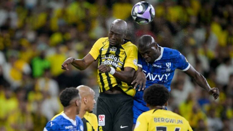 رسمياً: الاتحاد يعلن غياب لاعبه عن مواجهة الهلال في دوري روشن رسمياً: الاتحاد يعلن غياب لاعبه عن مواجهة الهلال في دوري روشن