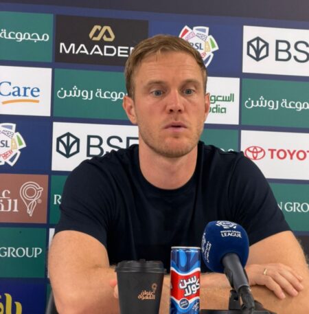 أول تعليق من فيسينغ مدرب الاتحاد عقب الخسارة أمام شباب الأهلي الإماراتي