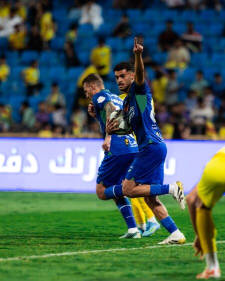 الفتح يحول تأخره إلى فوز ثمين على الحزم في دوري روشن الفتح يحول تأخره إلى فوز ثمين على الحزم في دوري روشن
