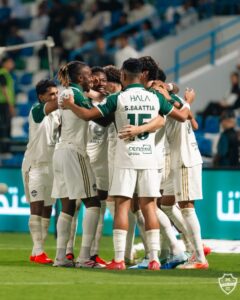 الأهلي يوضح الموقف الطبي لـ5 من لاعبيه قبل استئناف المنافسات الأهلي يوضح الموقف الطبي لـ5 من لاعبيه قبل استئناف المنافسات