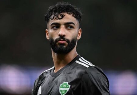 إصابة أبو الشامات تبعده عن قائمة الأهلي أمام الفيحاء