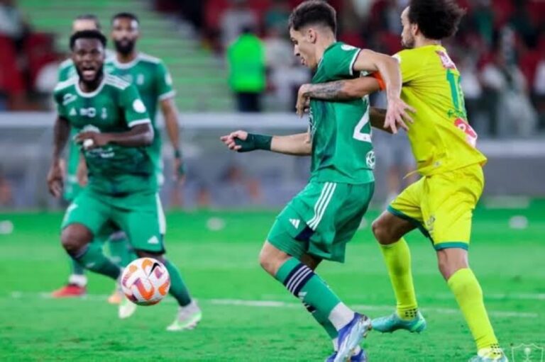 تأجيل مباراة الأهلي والخليج في دوري روشن السعودي
